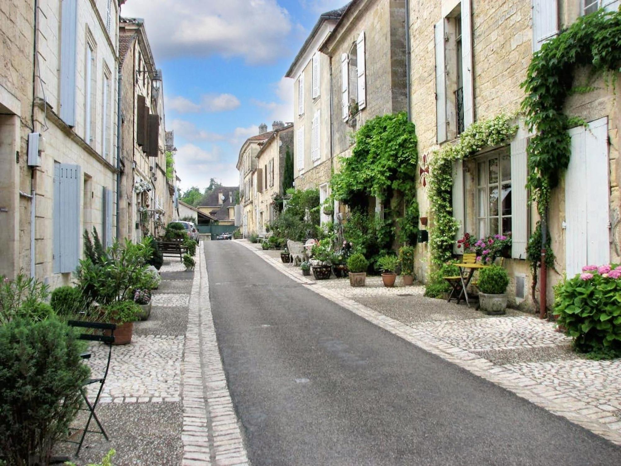 Studio Confortable Pres De Beaumont Du Perigord 60 M² Cheminee Bagian luar foto